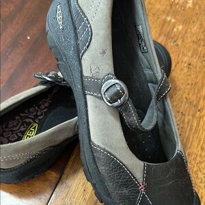 Keen Black and Gray leather Shoes